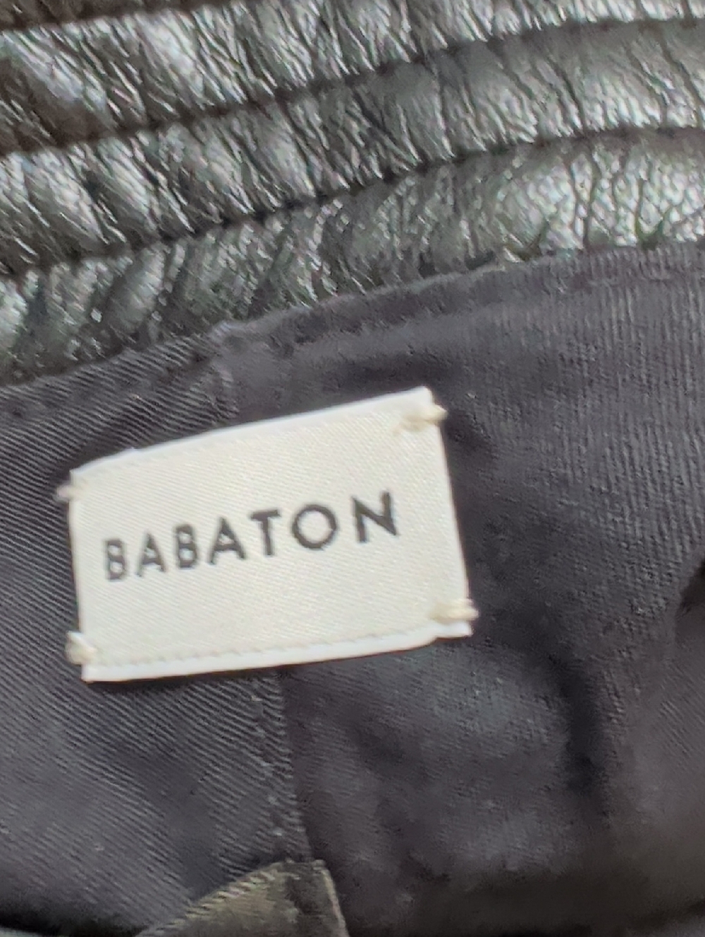 BABATON ARITZIA vegan leather bucket hat - size s/m - Picture 3 of 9